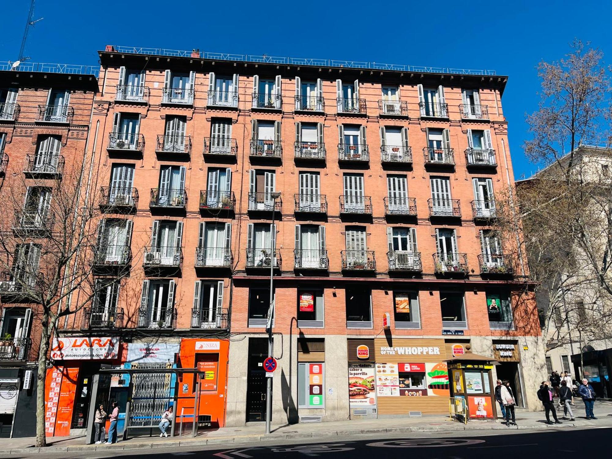 Pension Rivera Madrid Bagian luar foto